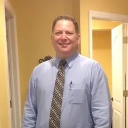 A headshot photo of Dr. Ralph Lindel from Succasunna Chiropractic & Spine Rehab